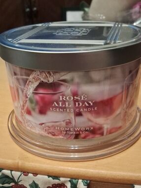 Homeworx Rosé All Day Scented Candle - Pink